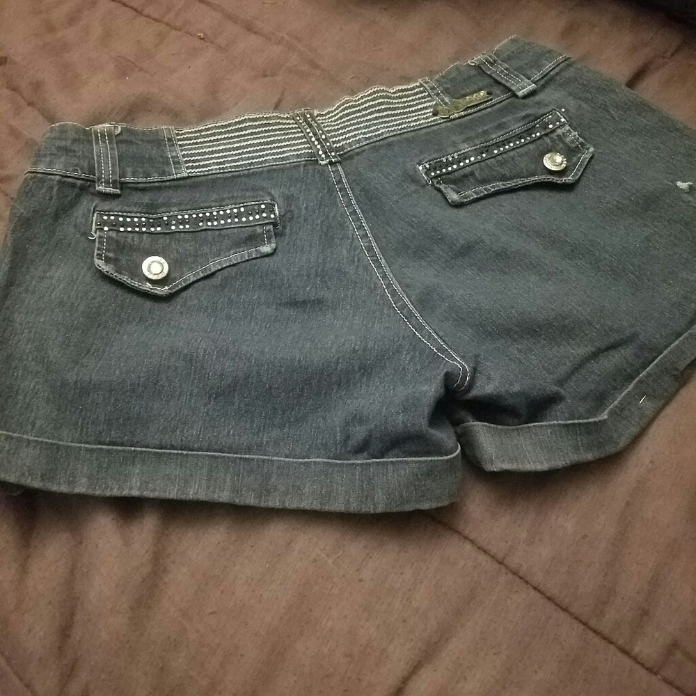 💟 Jean shorts - Picture 2 of 5